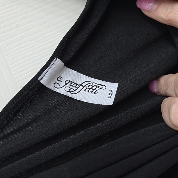 One shoulder LIB - Picture 3 of 4